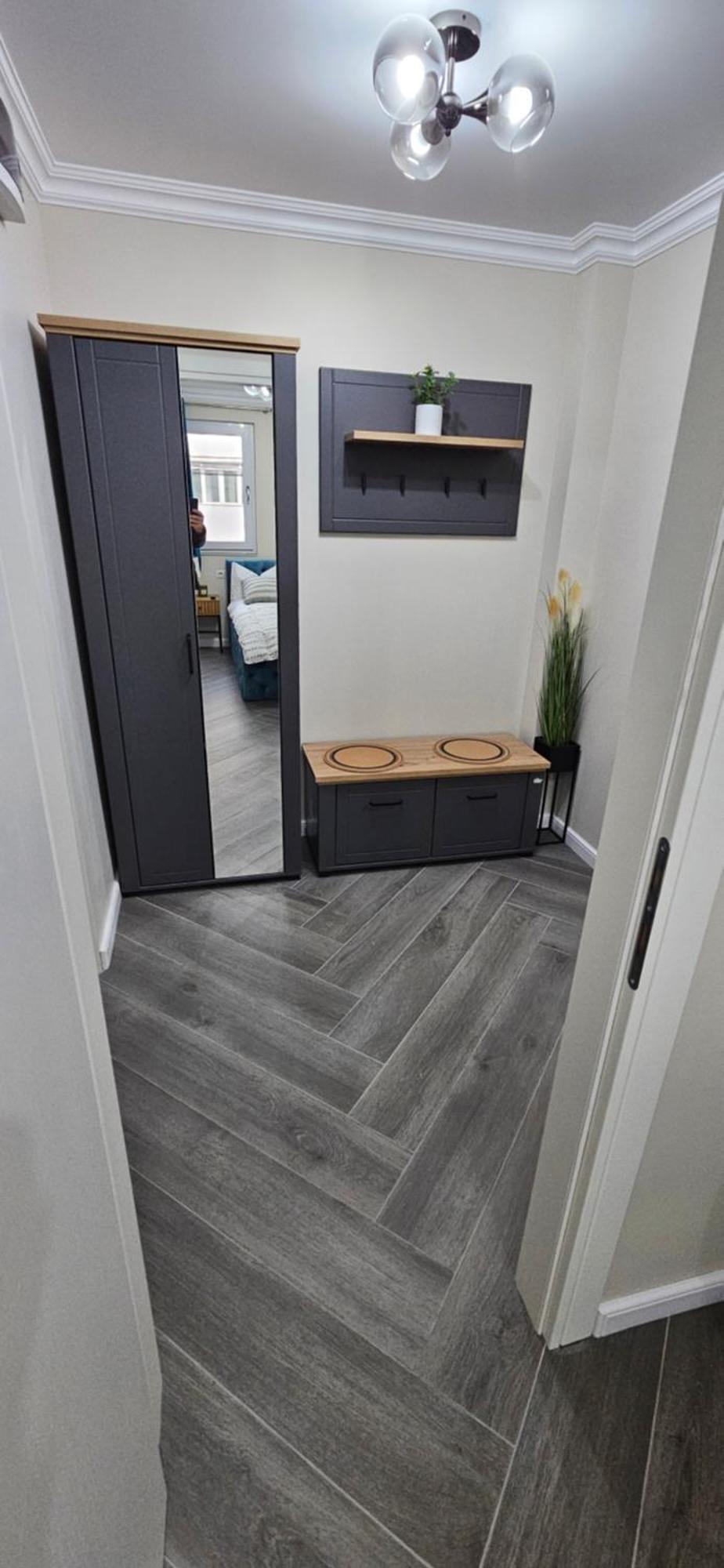 White Rezidence II Apartment Curtea de Argeş Екстериор снимка